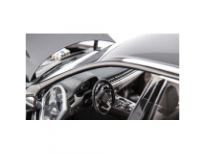 Модель автомобиля Audi Q7 2015, Orca Black, Scale 1:18