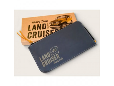 Сумка для документов Toyota Land Cruiser 40 Travel Case, артикул TMHRT0020T